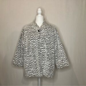 Alfred Dunner Elegant Gray & Cream Faux Fur Women's CoatCape One Button sz 18